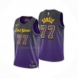 Camiseta Los Angeles Lakers Luka Doncic NO 77 Ciudad 2024-25 Violeta