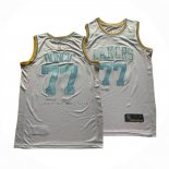 Camiseta Los Angeles Lakers Luka Doncic NO 77 Classic 2024-25 Blanco