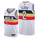 Camiseta New Orleans Pelicans Ian Clark NO 2 Earned Edition Blanco