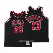 Camiseta Nino Chicago Bulls Michael Jordan NO 23 Mitchell & Ness 1997-98 Negro