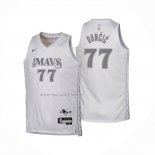 Camiseta Nino Dallas Mavericks Luka Doncic NO 77 Ciudad 2024-25 Blanco