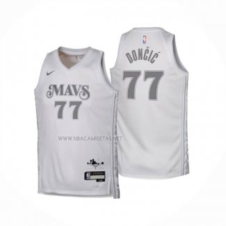 Camiseta Nino Dallas Mavericks Luka Doncic NO 77 Ciudad 2024-25 Blanco