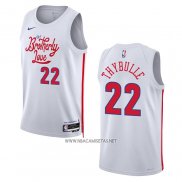 Camiseta Philadelphia 76ers Matisse Thybulle NO 22 Ciudad 2022-23 Blanco