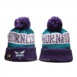 Gorro Beanie Charlotte Hornets Violeta Azul