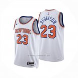 Camiseta New York Knicks Mitchell Robinson NO 23 Association 2024-25 Blanco