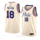 Camiseta Philadelphia 76ers Shake Milton NO 18 Ciudad 2018 Crema