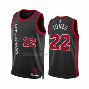 Camiseta Chicago Bulls Carlik Jones NO 22 Ciudad 2023-24 Negro