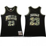 Camiseta Chicago Bulls Michael Jordan Camuflaje Negro