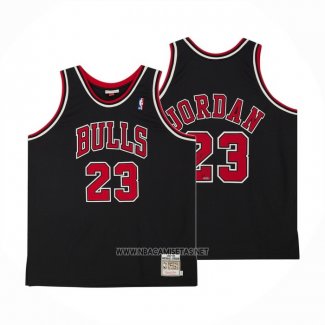 Camiseta Chicago Bulls Michael Jordan NO 23 Mitchel & Ness 1997-98 Negro