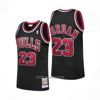 Camiseta Chicago Bulls Michael Jordan NO 23 Mitchell & Ness 1997-98 Negro