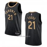 Camiseta Toronto Raptors Thaddeus Young NO 21 Ciudad 2022-23 Negro