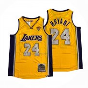 Camiseta Los Angeles Lakers Kobe Bryant NO 24 Mitchell & Ness 2009-10 Amarillo