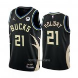 Camiseta Milwaukee Bucks Jrue Holiday NO 21 Statement 2022-23 Negro