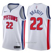 Camiseta Detroit Pistons Avery Bradley NO 22 Association 2017-18 Blanco