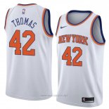 Camiseta New York Knicks Lance Thomas NO 42 Statement 2018 Blanco
