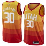 Camiseta Utah Jazz Naz Mitrou-Long NO 30 Ciudad 2018 Amarillo