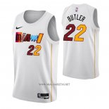 Camiseta Miami Heat Jimmy Butler NO 22 Ciudad 2022-23 Blanco