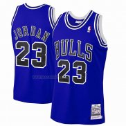 Camiseta Chicago Bulls Michael Jordan NO 23 Mitchell & Ness 1997-98 Azul2