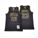 Camiseta Chicago Bulls Michael Jordan NO 23 Mitchell & Ness 1997-98 Oro Negro