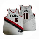 Camiseta Portland Trail Blazers Hansen Yang NO 16 Association 2024-25 Blanco