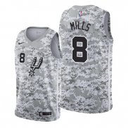 Camiseta San Antonio Spurs Patty Mills NO 8 Earned Camuflaje