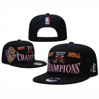 Gorra Chicago Bulls Adjustable Mitchell & Ness Hardwood Classics Negro