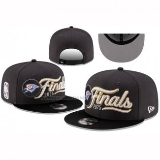 Gorra Oklahoma City Thunder Adjustable 2025 NBA Finals Locker Room 9FIFTY Negro