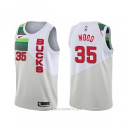 Camiseta Milwaukee Bucks Christian Wood NO 35 Earned Blanco