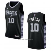 Camiseta San Antonio Spurs Jeremy Sochan NO 10 Statement 2022-23 Negro