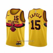 Camiseta Atlanta Hawks Clint Capela NO 15 Ciudad 2021-22 Amarillo